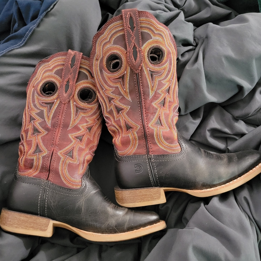 Size 7.5 Women Brown and Black Western Cowboy Boots
